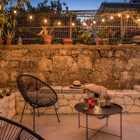 Marissa's Elegant Retreats